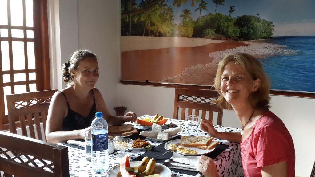 Golden Beach Rest Hotel Tangalle Luaran gambar