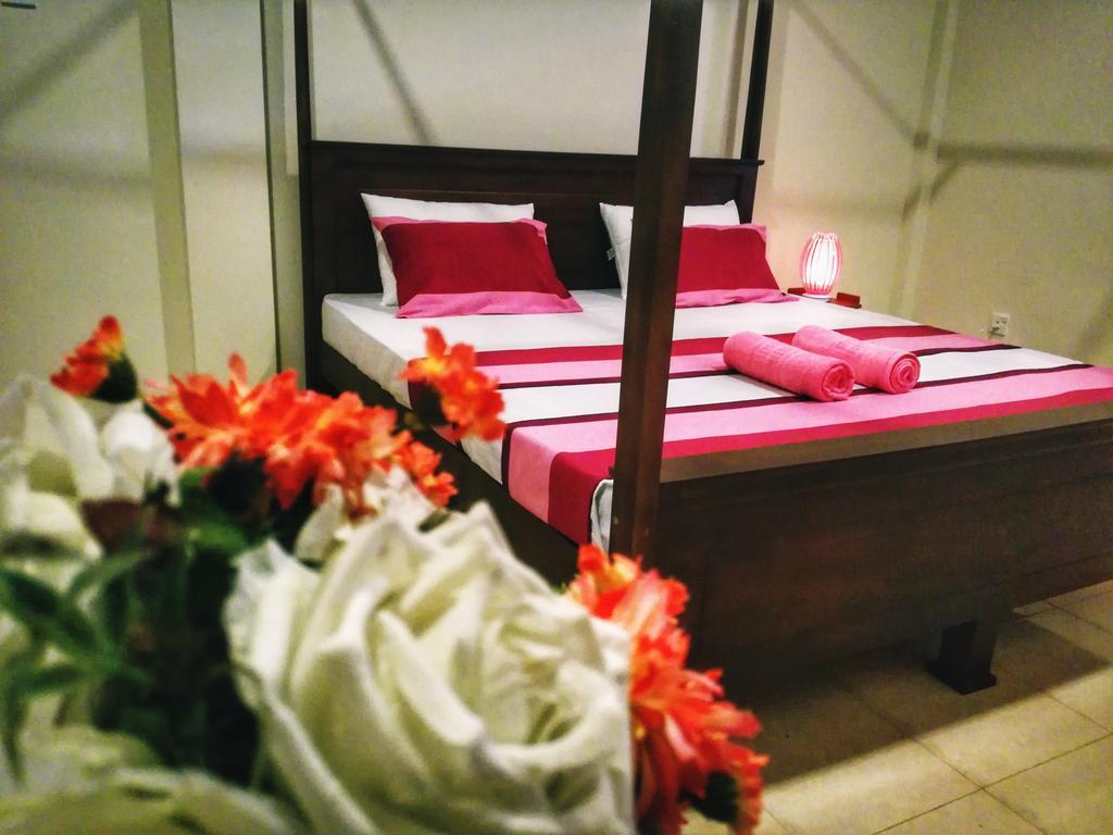 Golden Beach Rest Hotel Tangalle Luaran gambar