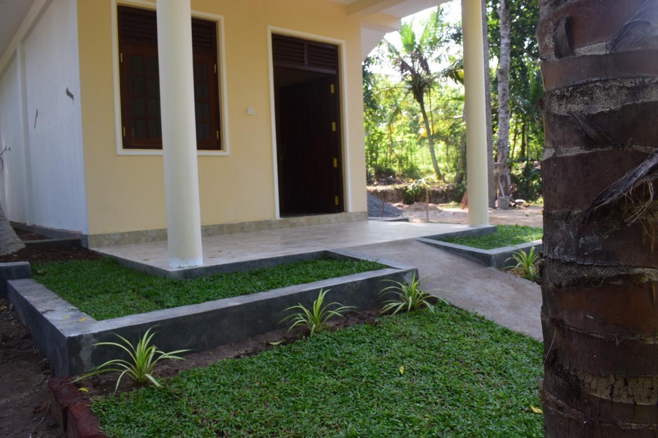 Golden Beach Rest Hotel Tangalle Luaran gambar